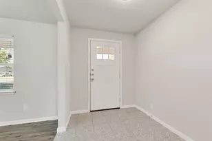 4010 Burning Tree Ln, Garland, TX 75042 - Photo 3