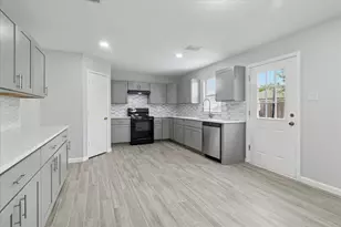 2540 Brinlee Branch Ln, McKinney, TX 75071 - Photo 13