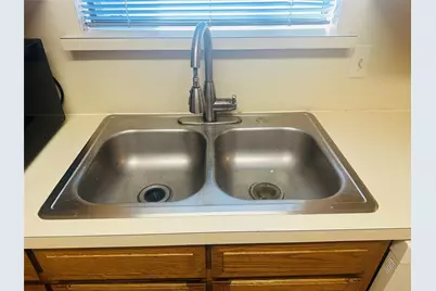 2621 Ozark Drive, Grand Prairie, TX 75052 - Photo 17