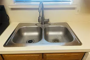 2621 Ozark Dr, Grand Prairie, TX 75052 - Photo 17