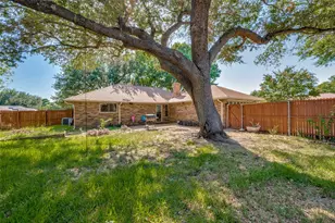 3312 Luallen Dr, Carrollton, TX 75007 - Photo 25