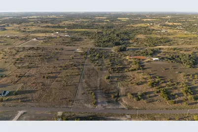 454 Mt Hollow Drive, Granbury, TX 76048 - Photo 5