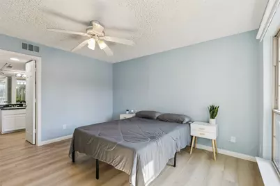 5200 Martel Avenue #16C, Dallas, TX 75206 - Photo 11