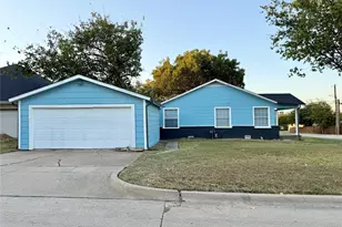 314 McKown Dr, Mansfield, TX 76063 - Photo 5