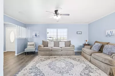 3873 Lois Road E, Sanger, TX 76266 - Photo 11