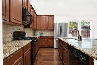 2701 Indian Oak Drive, McKinney, TX 75071 - Photo 7