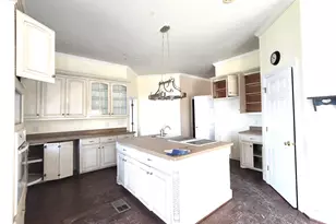 180 Shady Shores, Mabank, TX 75156 - Photo 11