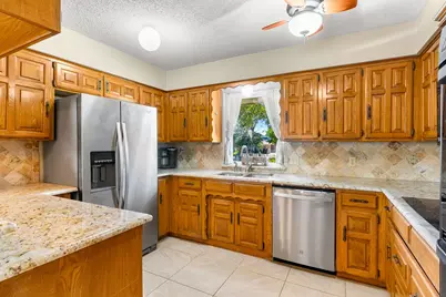 1008 Nottingham Drive, Carrollton, TX 75007 - Photo 7