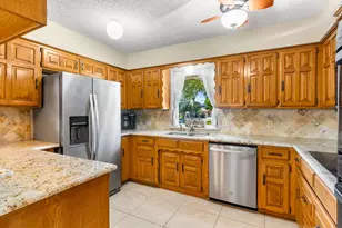 1008 Nottingham Dr, Carrollton, TX 75007 - Photo 7