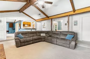 1008 Nottingham Dr, Carrollton, TX 75007 - Photo 7