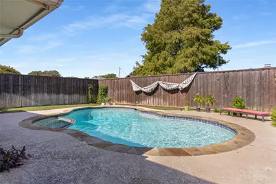 1008 Nottingham Drive, Carrollton, TX 75007 - Photo 39