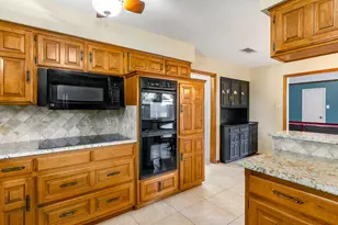 1008 Nottingham Dr, Carrollton, TX 75007 - Photo 13