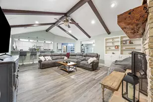 7801 Timberwood Ct, Fort Worth, TX 76179 - Photo 11