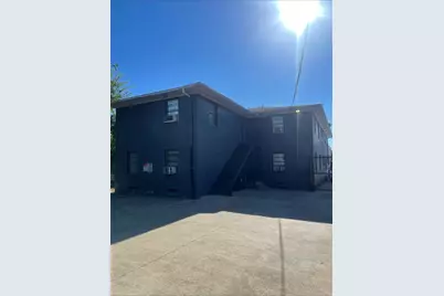 4815 Live Oak Street #6, Dallas, TX 75204 - Photo 13