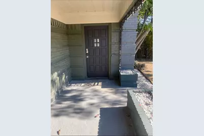 4815 Live Oak Street #6, Dallas, TX 75204 - Photo 11