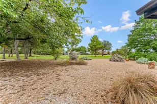 4000 Fairway Dr, Granbury, TX 76049 - Photo 15