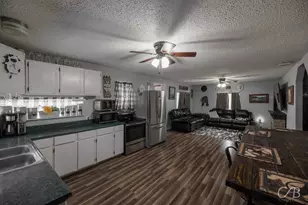609 N 4th St W, Clyde, TX 79510 - Photo 3