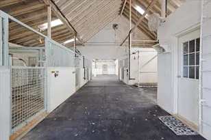 10984 Stagecoach Pass, Pilot Point, TX 76258 - Photo 33