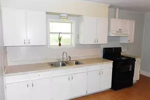 504 N Cypress Ave, Hubbard, TX 76648 - Photo 7