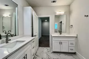 236 Merritt St, Fort Worth, TX 76114 - Photo 7