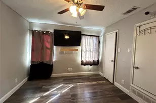 1610 Davis Blvd, Garland, TX 75042 - Photo 15