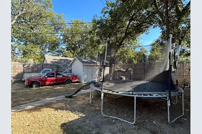 1610 Davis Boulevard, Garland, TX 75042 - Photo 19