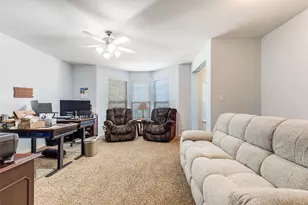 3888 Everwood Lane, Addison, TX 75001 - Photo 11