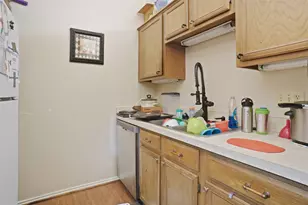 9254 Forest Ln, Dallas, TX 75243 - Photo 11