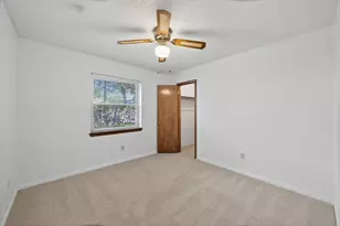 1613 Trinity Ct, Bedford, TX 76022 - Photo 23