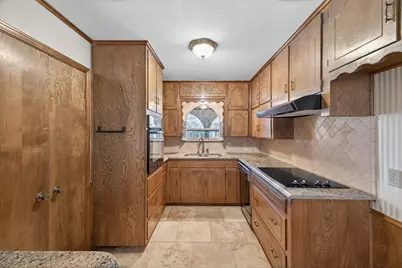 1613 Trinity Court, Bedford, TX 76022 - Photo 15