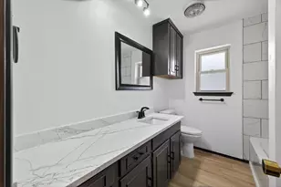 1613 Trinity Ct, Bedford, TX 76022 - Photo 19