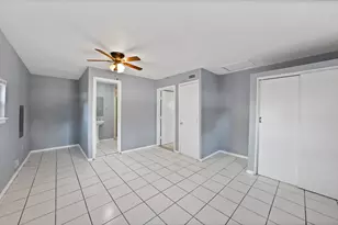 318 Nickens Rd, Garland, TX 75043 - Photo 9