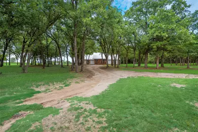 1402 Posey Brewer Road, Sunset, TX 76270 - Photo 3