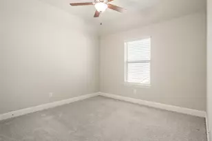 3456 Begonia Ln, Irving, TX 75038 - Photo 21