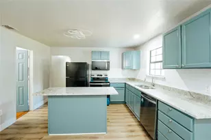 4514 Erath St, Fort Worth, TX 76119 - Photo 5