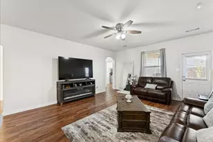 180 Kennedy Dr, Venus, TX 76084 - Photo 15