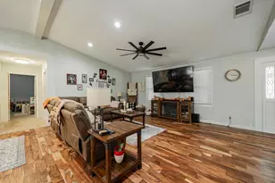 329 Vz County Rd 3810, Wills Point, TX 75169 - Photo 9