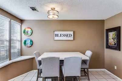 2811 Monthaven Drive, Arlington, TX 76001 - Photo 11