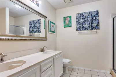 2811 Monthaven Drive, Arlington, TX 76001 - Photo 13