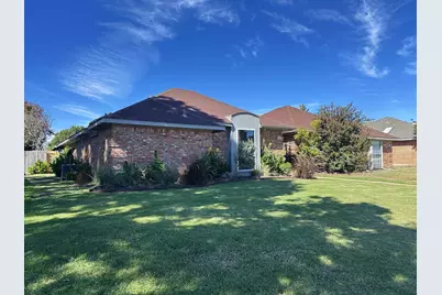 3405 Wells Drive, Plano, TX 75093 - Photo 3