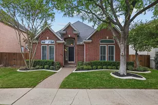 3215 Ricci Ln, Irving, TX 75062 - Photo 1