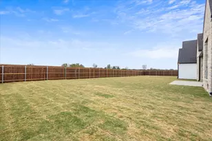 919 Fawn Dr, McGregor, TX 76657 - Photo 31