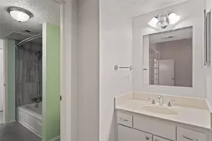 4020 Holland Ave, Dallas, TX 75219 - Photo 23