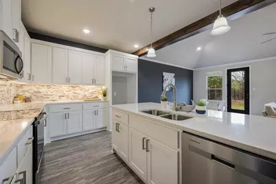 352 Preston Road, Mabank, TX 75147 - Photo 11