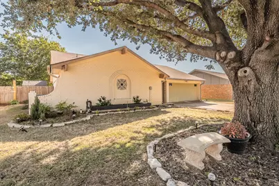 4108 Longleaf Lane, Fort Worth, TX 76137 - Photo 3