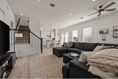 6201 Queens Path, North Richland Hills, TX 76180 - Photo 3