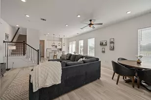 6201 Queen's Path, North Richland Hills, TX 76180 - Photo 13