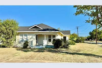 1123 3rd Street, Graham, TX 76450 - Photo 3