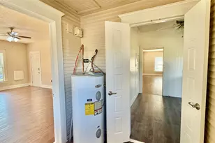 1123 3rd St, Graham, TX 76450 - Photo 17