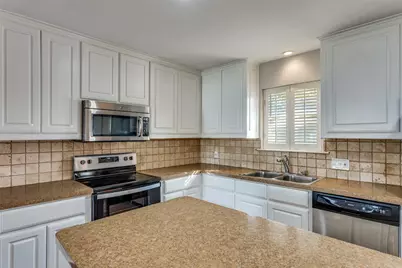 3573 Westfield Avenue, Fort Worth, TX 76133 - Photo 7